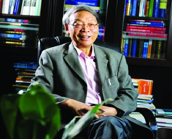 牛憨笨他说他的祖母比乔布斯还聪明70多年前就参透这个道理