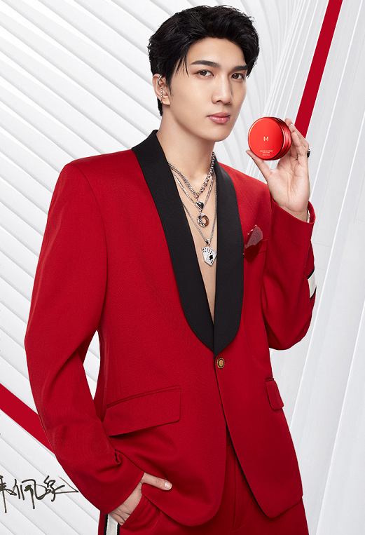 韩佩泉录制综艺节目,谈论自己的出道经历,称最感谢的人就是奶奶_腾讯