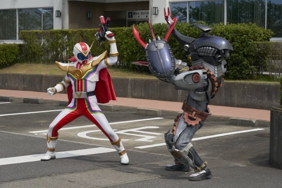 全开者战队19话预告强化形态超级全开者登场是芙琳特制造的