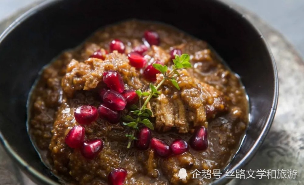 波斯美食石榴核桃炖鸡