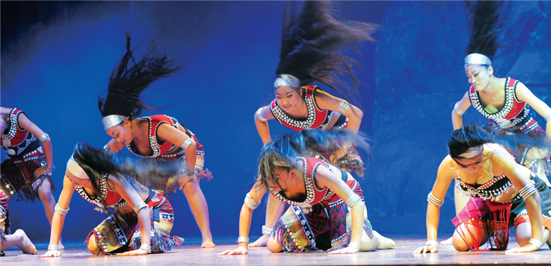 一天一点普洱2173头发不甩不自在头发一甩百花开