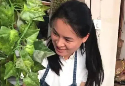 比起林生斌,朱小贞更值得上一次热搜