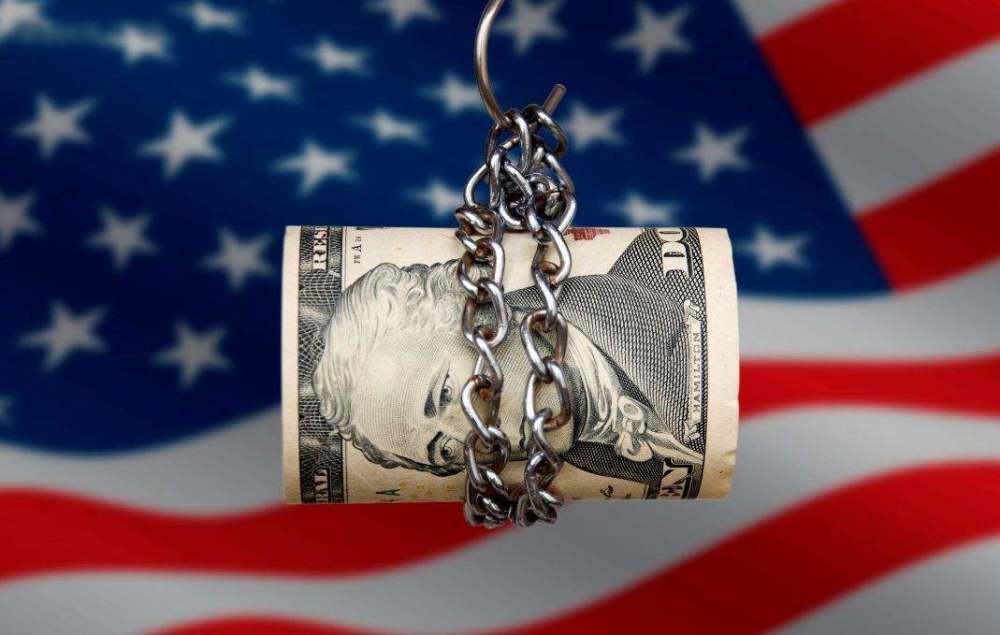 美国为击败中国?又想出财富掠夺新花样,深层原因出现