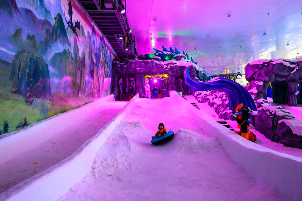 台州第一座四季冰雪主题乐园云顶之上的冰雪仙境总投资5个亿