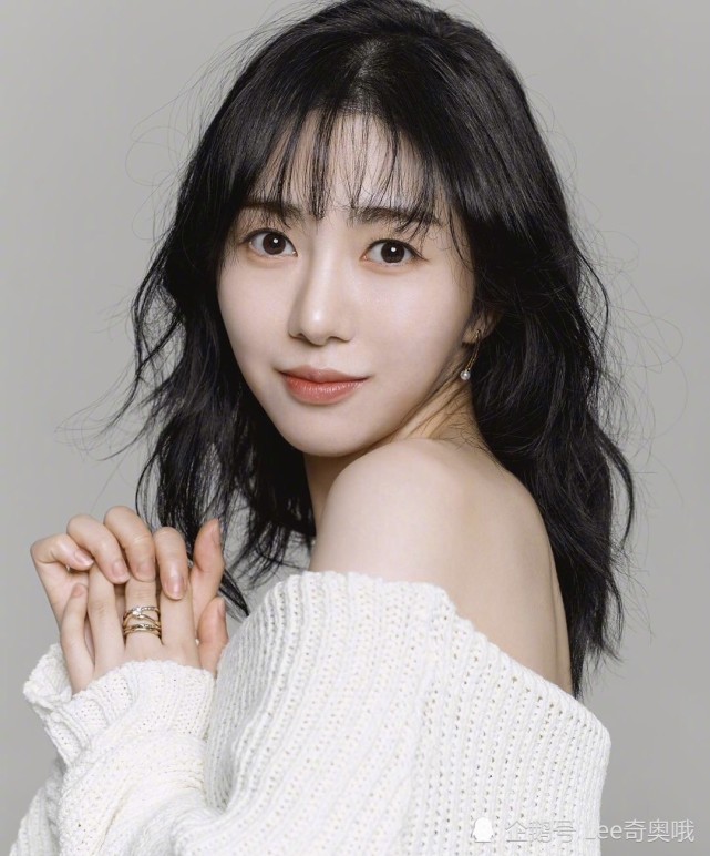 前aoa成员权珉娥承认介入他人感情现在已经分手并道歉