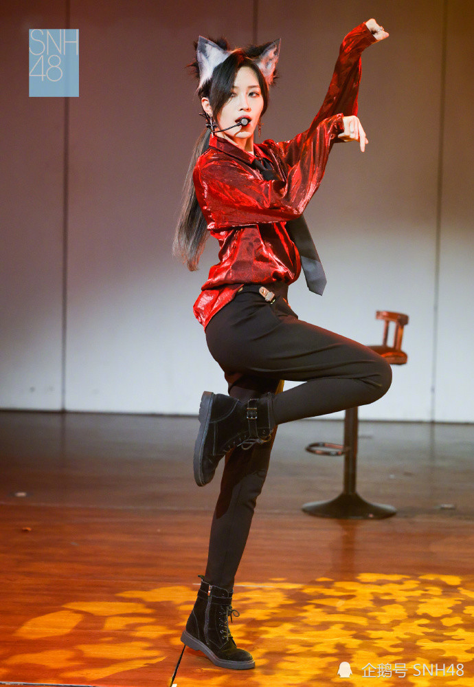 snh48张昕listentomyheart生日公演返图