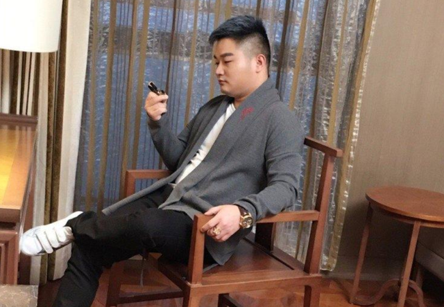 "大哥"被爆出,为其投资4000多万,却打了水漂|老方丈|杨士成|辛巴|网红