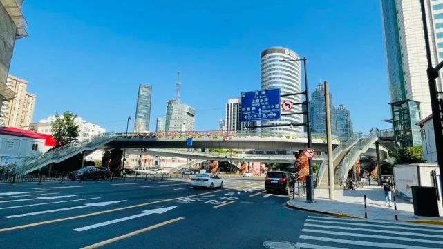 述评|老年友好型城市的打开方式|上海|第一人民医院|电梯|东方路