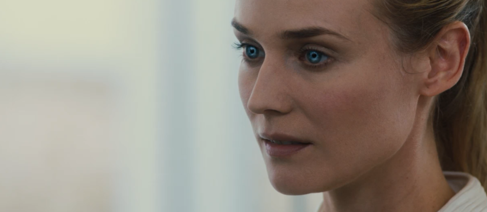 《宿主》游荡于宇宙间的寄生文明闯入地球,妄图侵占人类躯体窃取地球