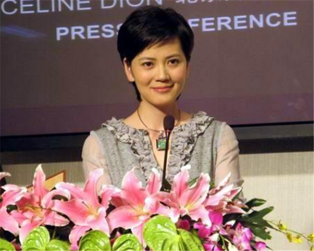 央视主持人沈冰:曾保送浙大,世界杯中一哭成名,38岁沦为阶下囚_腾讯