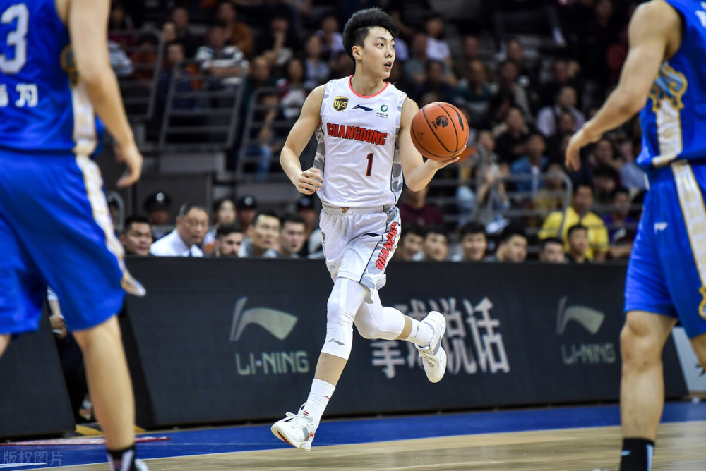 cba 球迷点评：若胡明轩去了nba，广东宏远王朝或将解体