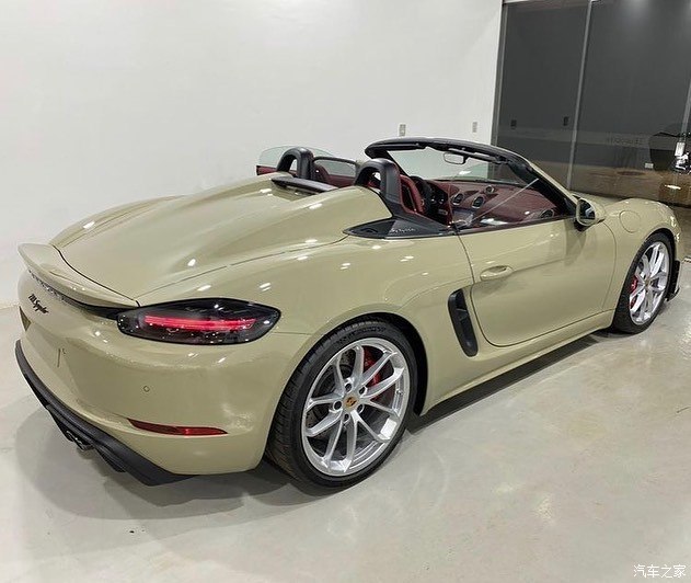 全新保時捷718 spyder,敞篷車十分個性,堪稱顏值巔峰!