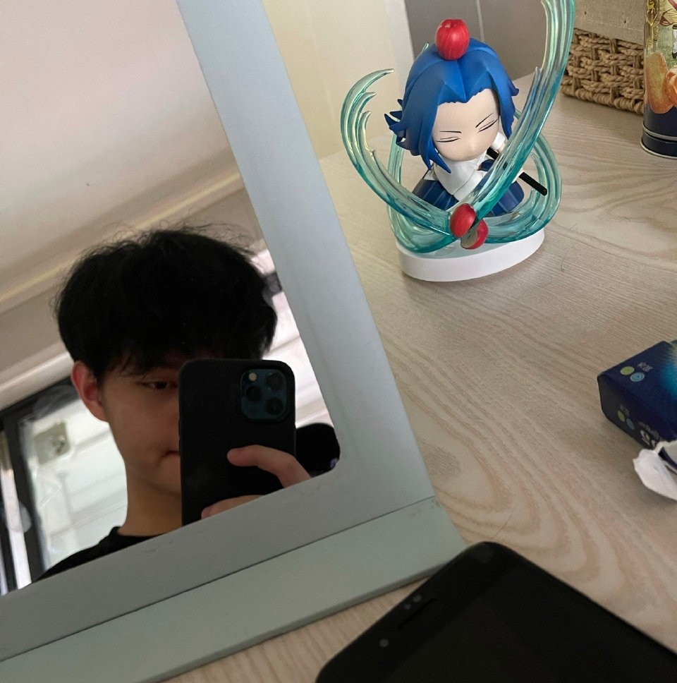 不过虽然北慕已经是头部主播了,可是却从来没有当众