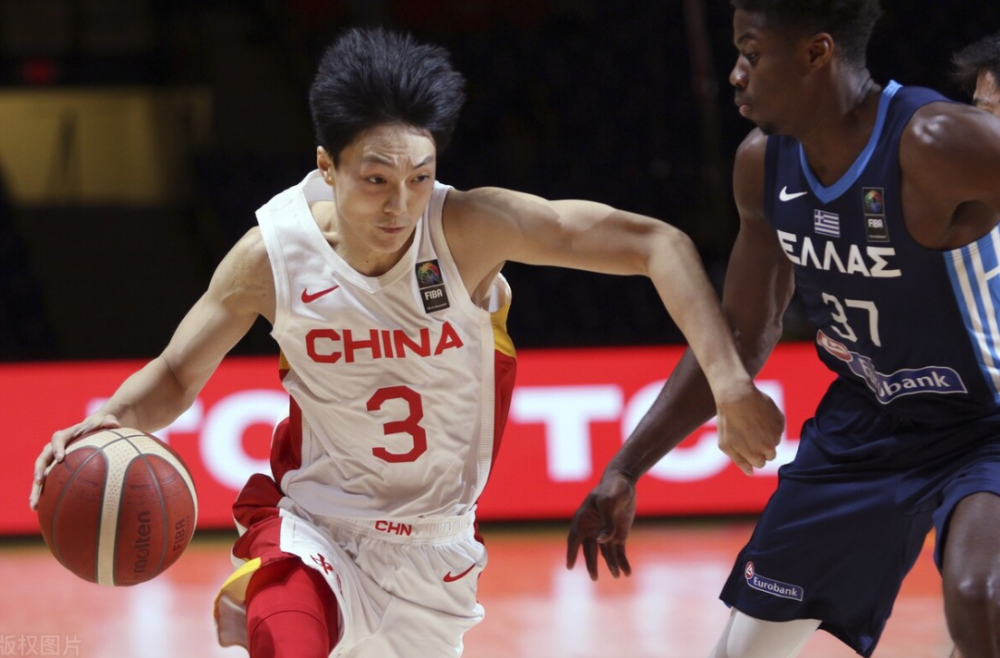 张镇麟 胡明轩成最大黑马！对比男篮4的准NBA主力，小胡更适合留在CBA？