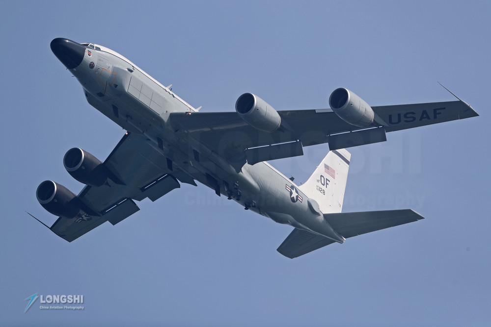 韩国测试潜地导弹美军出动特种侦察机如影随形盟友也不放过