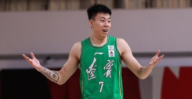 丁浩然 盘点CBA联盟哪些“球二代”，谁是靠实力站稳脚步的，最后一位争议最大。
