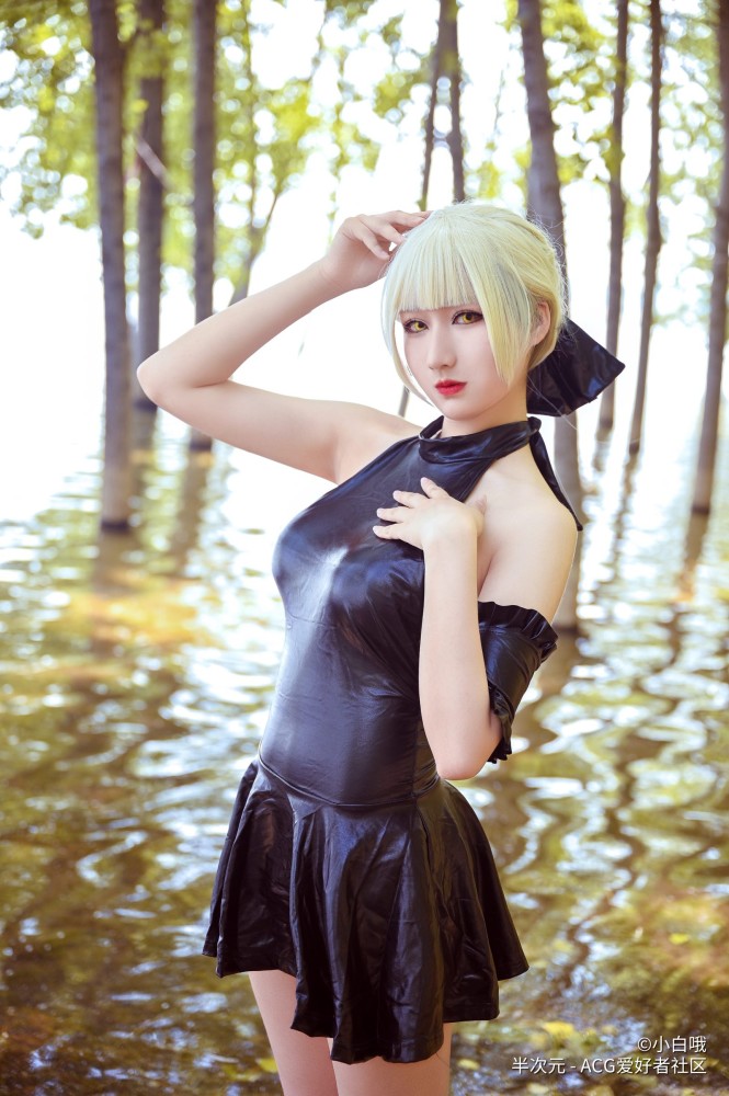 cos丨黑呆死库水cos正片 夏天来了