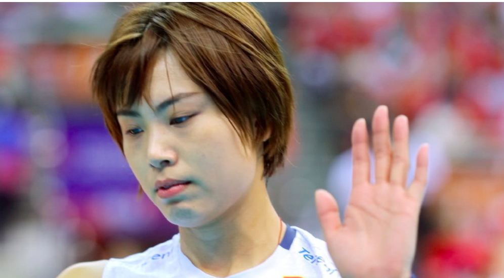 郎平能带上双刘老将!曾春蕾看到奥运名单应该后悔没能坚持到最后