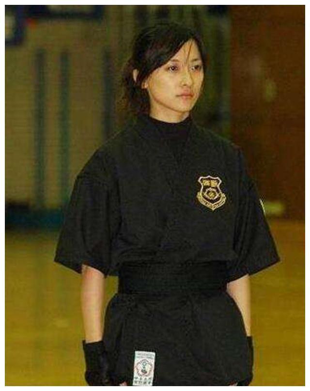 安倍贴身女保镖:杀人0.
