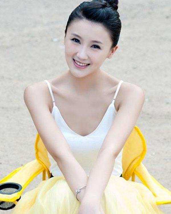 甘薇富豪老公贾跃亭是乐视老总,坐拥数百亿资产,网传有三任老婆!