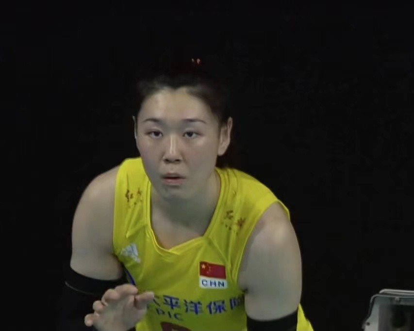 知名媒体1句话道破郎平选人标准!7奥运冠军领衔出战,栗垚创造1纪录