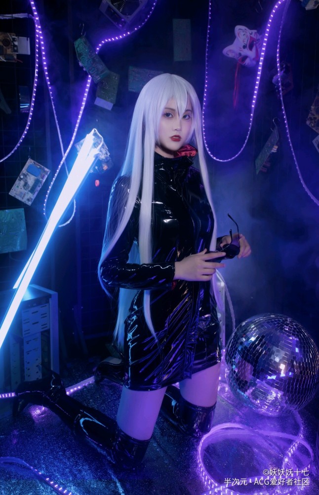 咒术回战五条悟性转cos正片