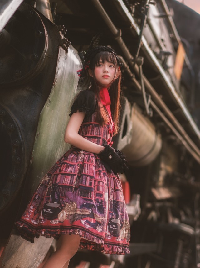 洛丽塔，猫梓子少女正片