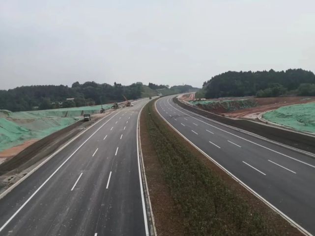 产业报道金简仁快速路成都东部新区段主线基本贯通