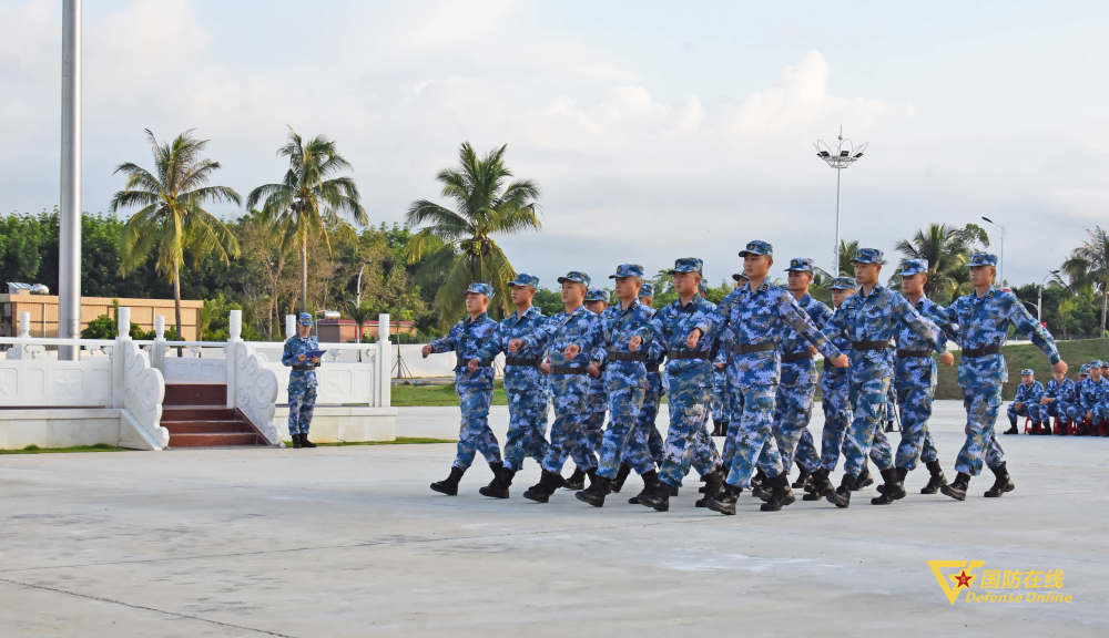 海军航空兵队列会操,有排面_腾讯新闻
