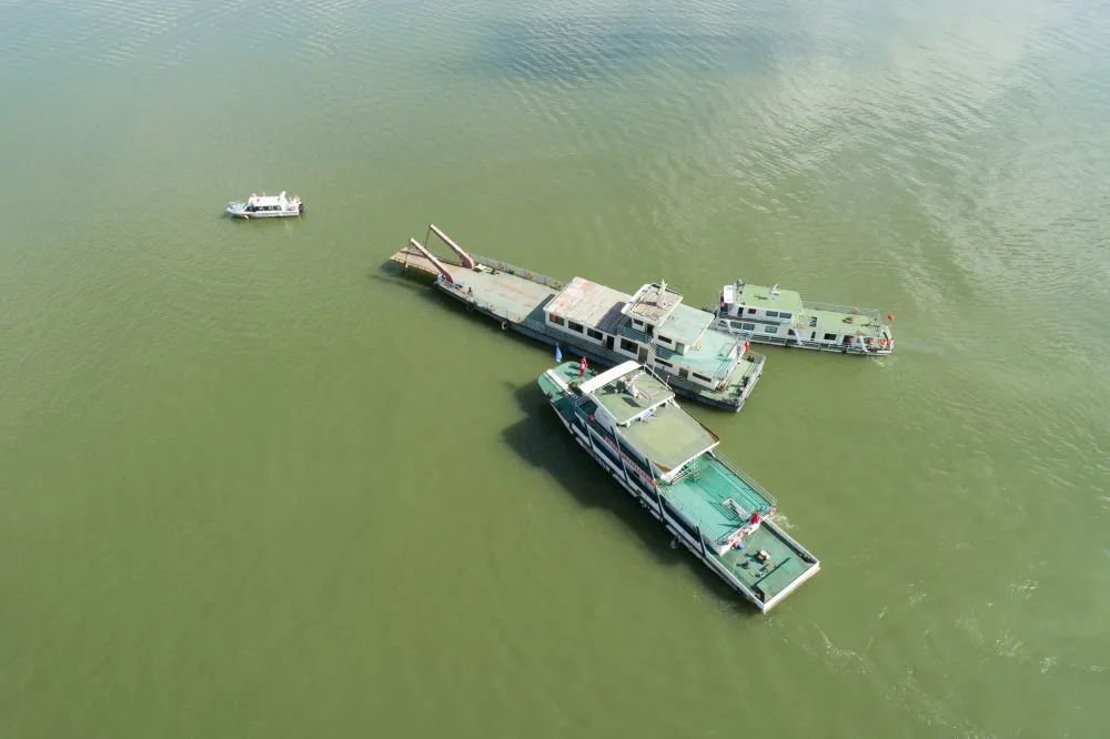 阆中水上救援实战演练堪称大片