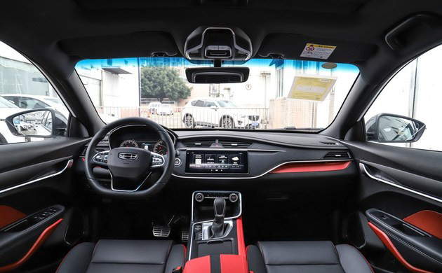 搭载14t引擎吉利缤瑞手动豪华版上市售价798万元