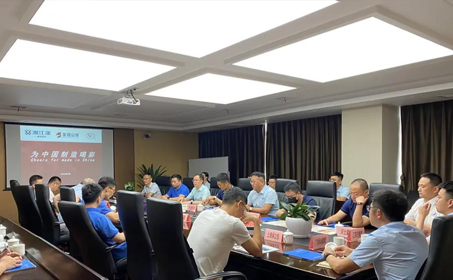 中国油漆排行榜_聚焦丨“疫中”超车!宝塔山登顶2021中国百强涂料企业排行榜前50强