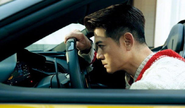 扫毒3拍摄进行时郭富城展示硬汉形象蓬头垢面晒自拍