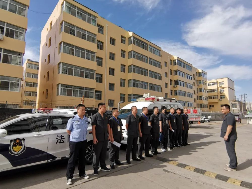 我为群众办实事榆阳法院执行局顺利腾退榆林市区一商场物业办