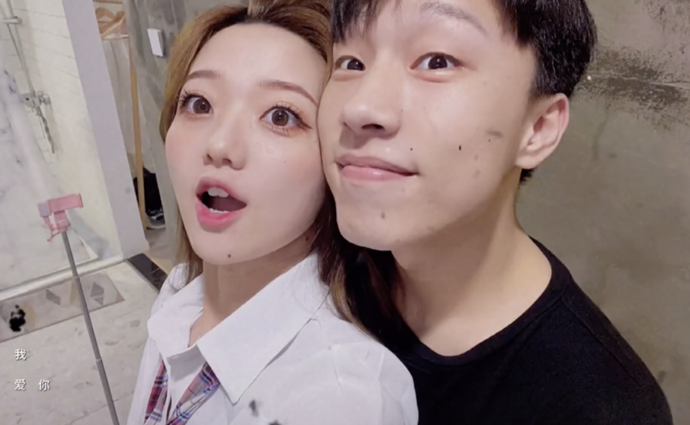 认为发展速度有"亿"点快的人显然不止我一个,不过张兆艺却说"认识也挺