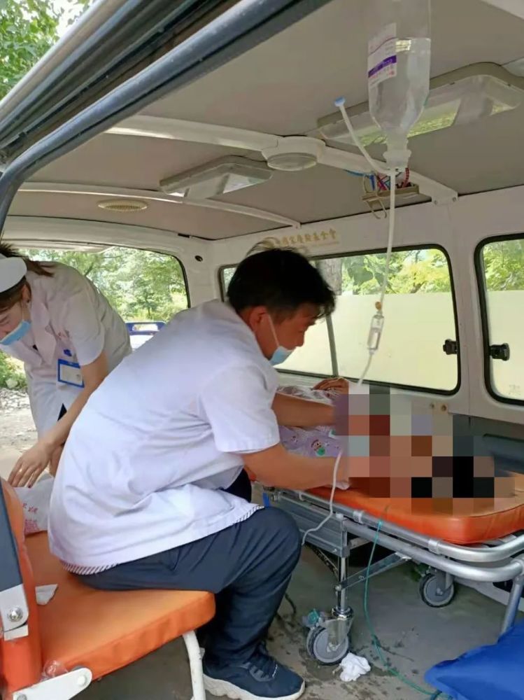 与时间赛跑|丹江口市石鼓镇卫生院成功抢救一农药中毒桔农!