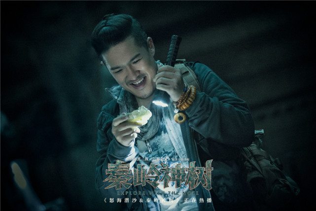 直到末任万奴王,抓来汪藏海修建(或者说修缮,因为云顶天宫甚至早于