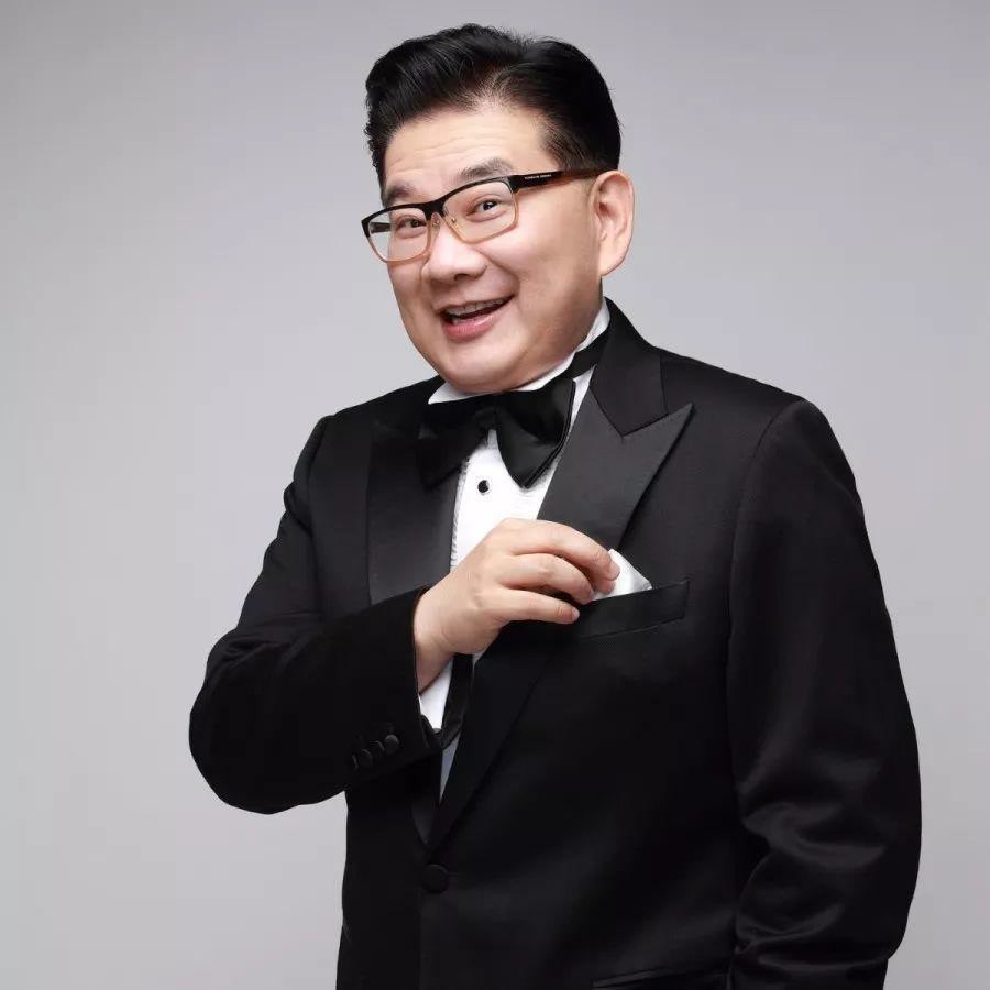 逃过东方卫视免职宴,"害"金星节目被叫停,曹可凡到底有何背景_腾讯