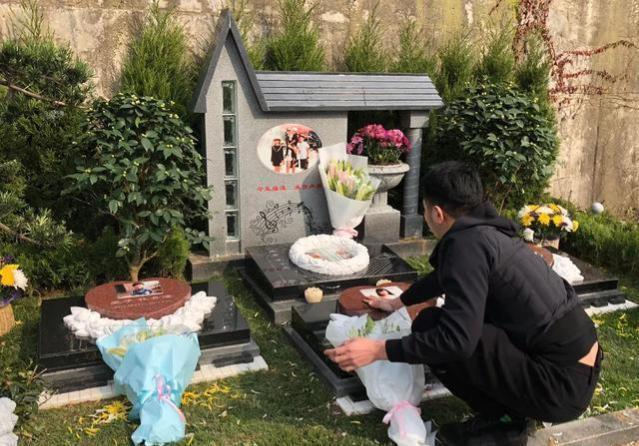 众所知周,林生斌的妻儿是在大火中丧命的,因此火和