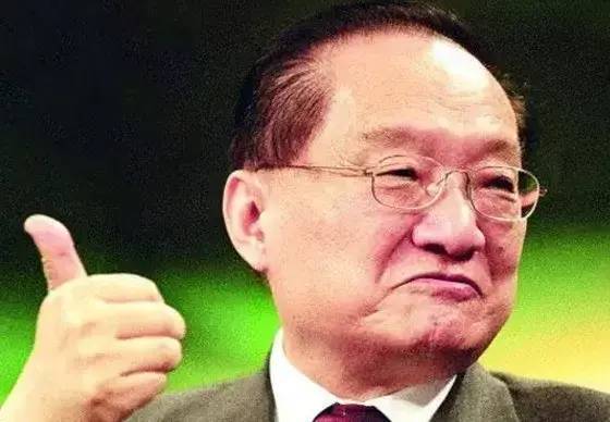 比如这马云,花名风清扬,六脉神剑文化等等,这说明了什么?