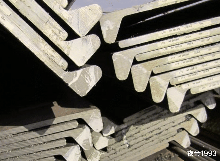 航母为何如此抗揍钢板比城墙还厚中国航母特种钢为何这么难