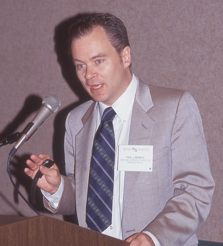 谁是反向传播之父hinton曾亲口否认真正的提出者或许是这个刚获ieee