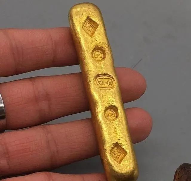 民国时期的俗称黄鱼的金条值多少钱