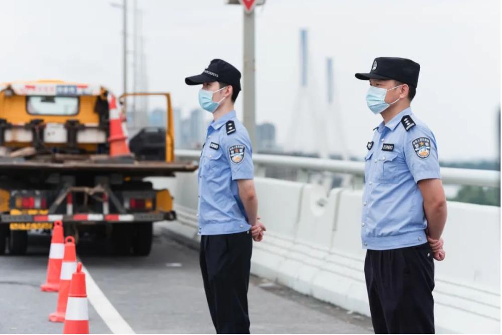 中央确定辅警纳入事业编(中央确定辅警纳入事业编2020)-第2张图片-鲸幼网