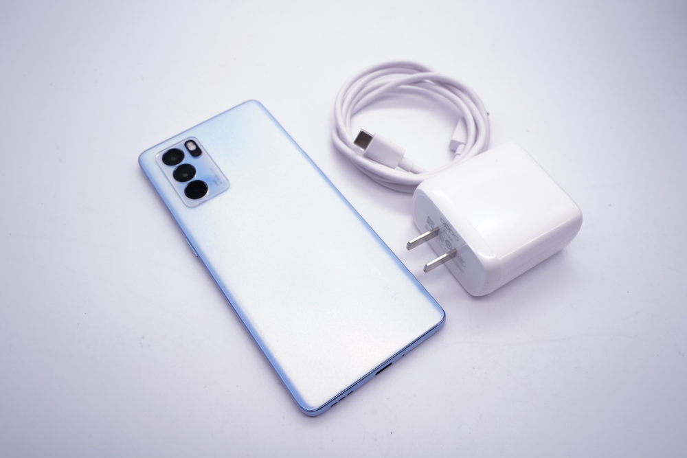 Oppo Reno6 Pro抵达充电头网评测室 腾讯新闻