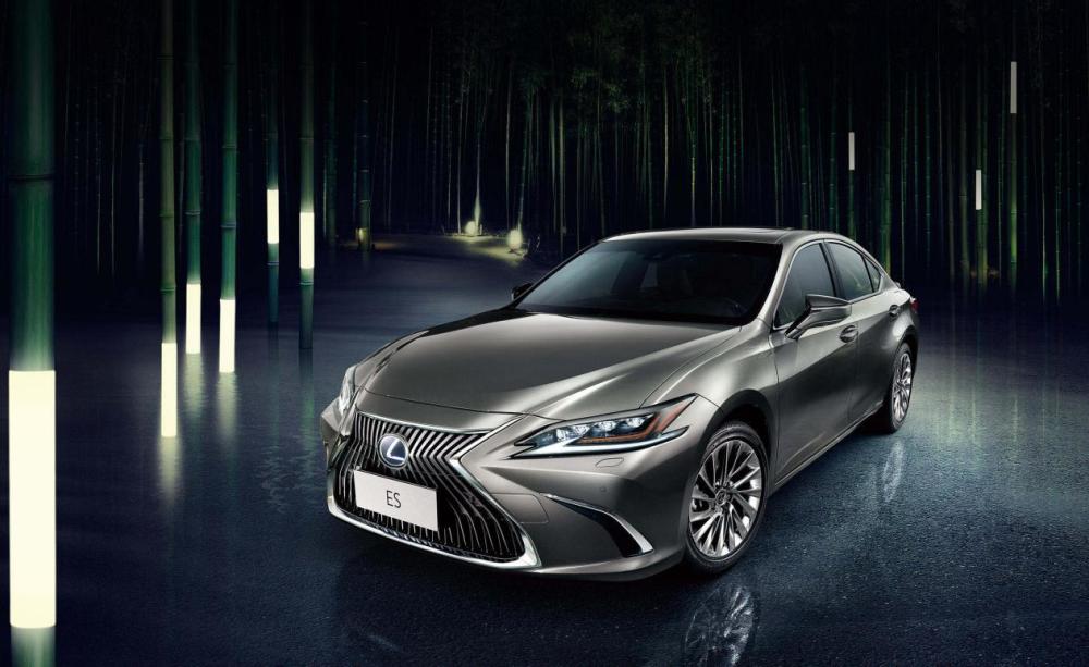 6月豪华品牌保值率 雷克萨斯开三年只亏一成车价 保时捷更赚 腾讯新闻