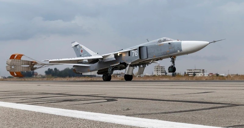 俄军苏-24掠袭联军,乌克兰敢开火不?