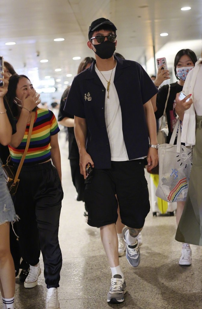 欧豪新发型风格大变,你还认得出他吗?