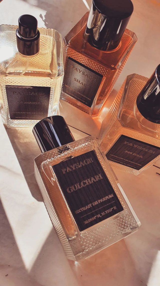 在对香水事业的激情与热爱的引领下,paysage不断探索着香水艺术.