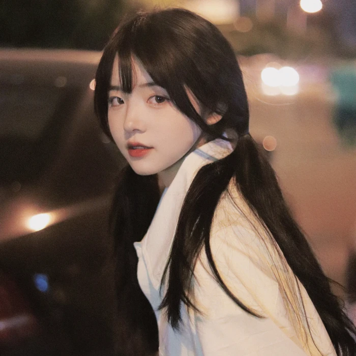 曲终人散女生头像